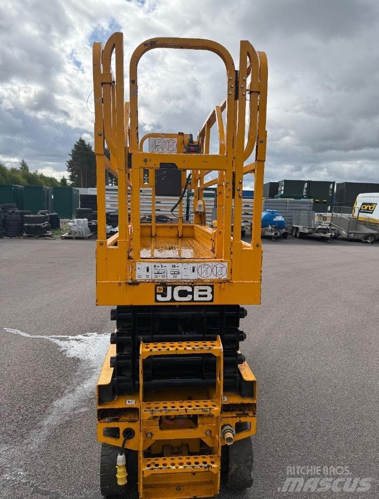 JCB S 2632 E Plataformas tijera