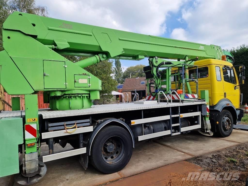 Mercedes-Benz 1824 Plataformas sobre camión