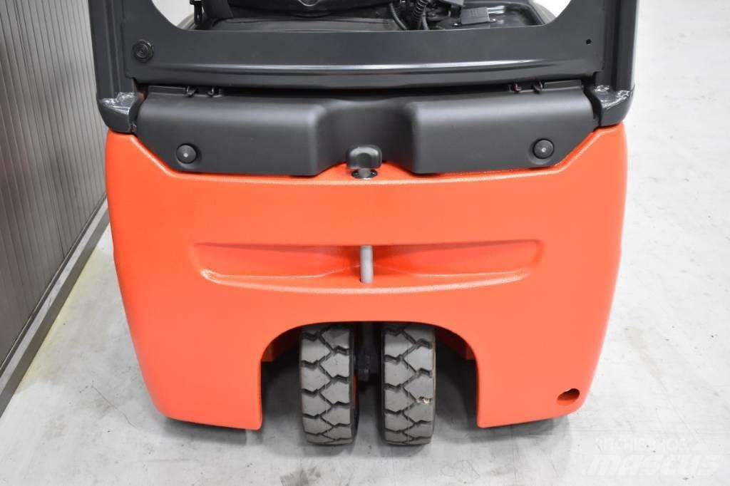 Linde E 14 - 02 Carretillas de horquilla eléctrica