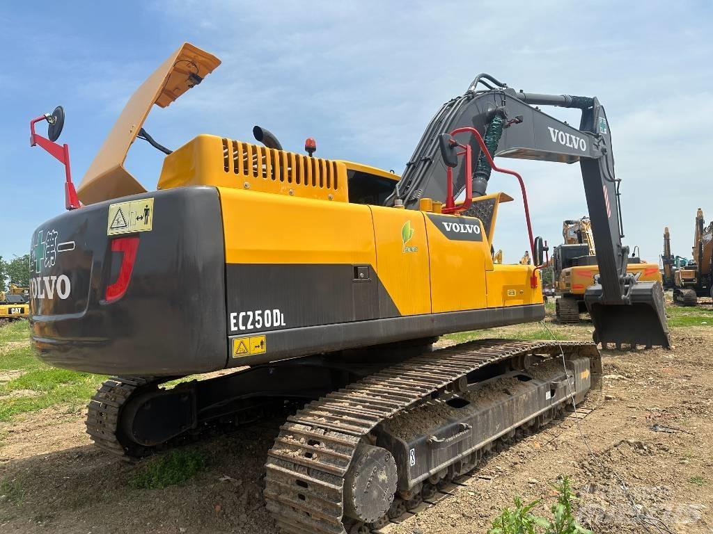 Volvo EC 250 D Excavadoras de cadenas