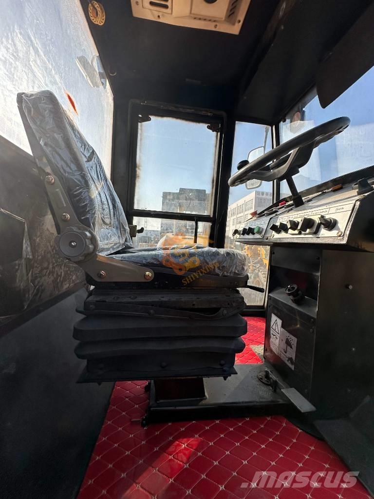 XCMG XD 103 Compactadores de suelo