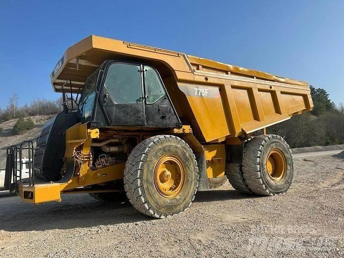 CAT Rebuilt 775F - Dúmpers de obra