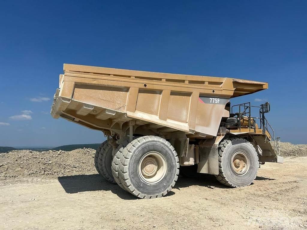 CAT Rebuilt 775F - Dúmpers de obra