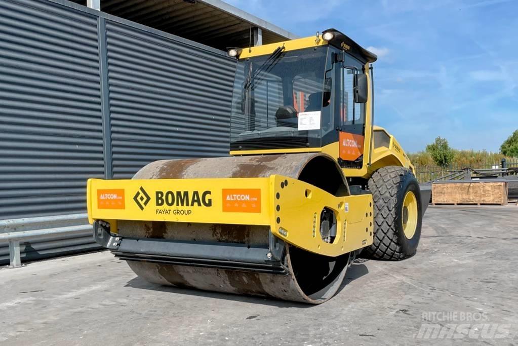 Bomag BW 213 D-5 Rodillos de un solo tambor