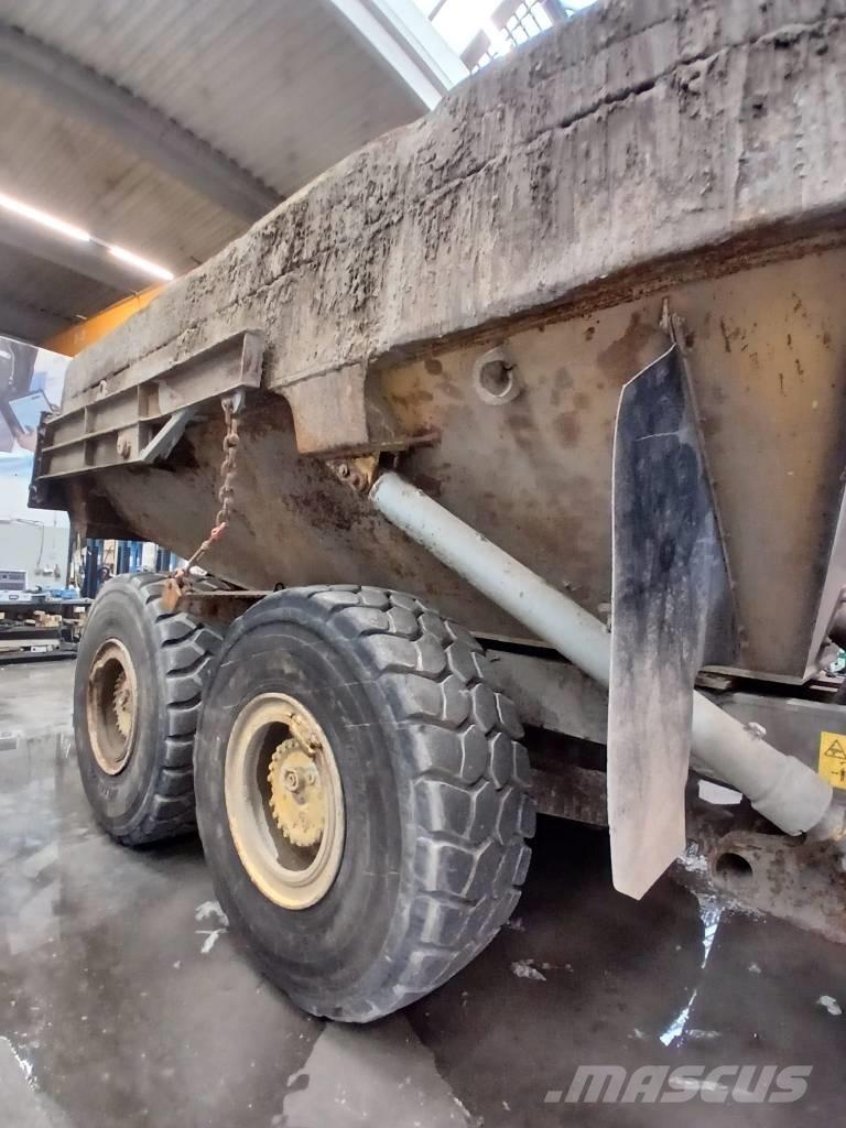 Komatsu HM 300-2 Dúmpers articulados