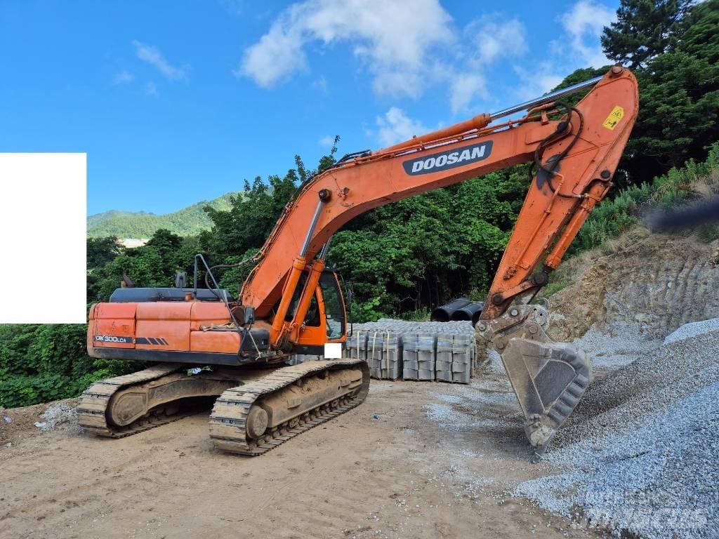 Doosan DX 300 LCA Excavadoras de cadenas