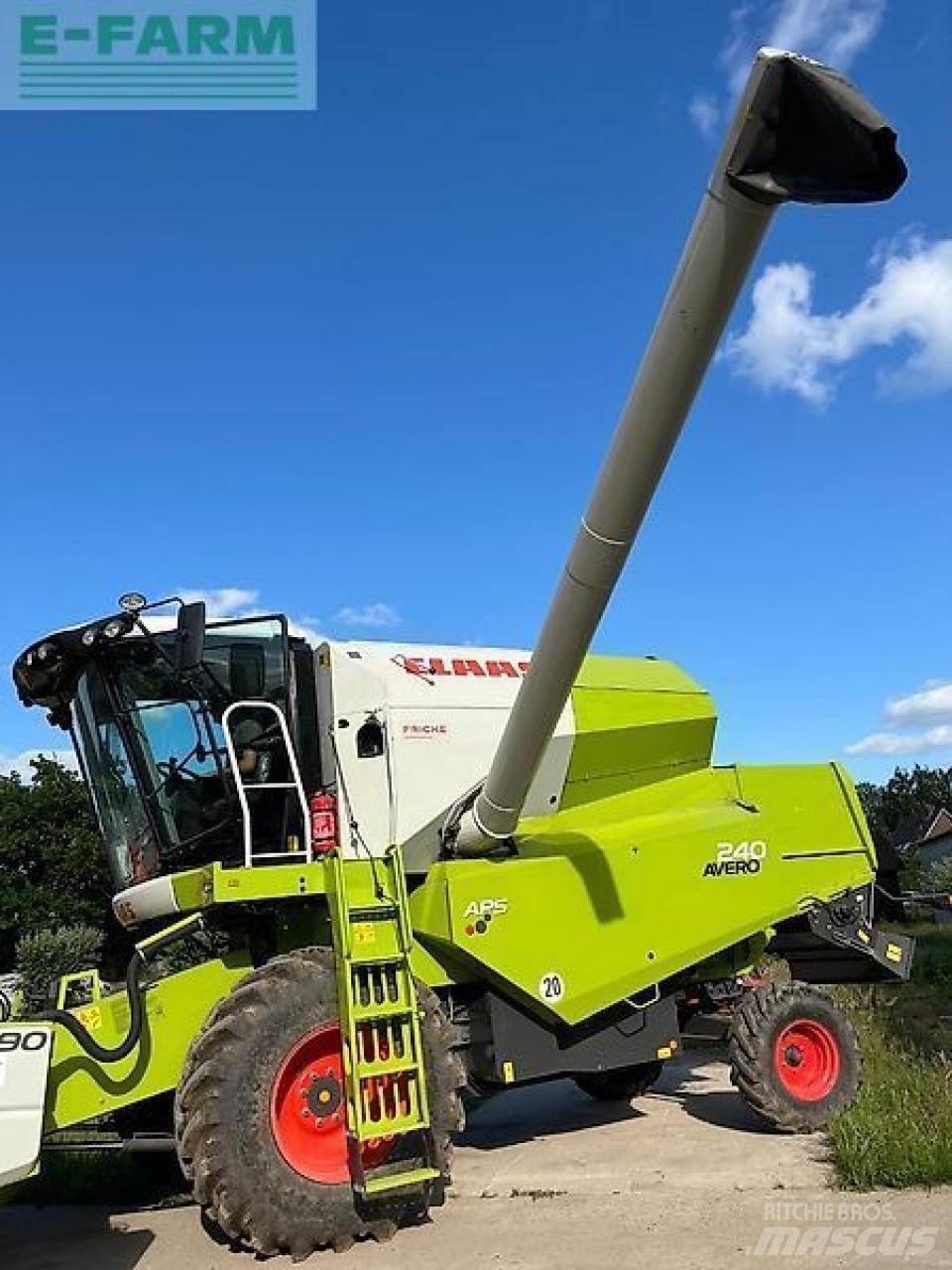 CLAAS avero 240 Cosechadoras combinadas