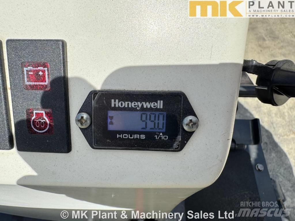 Bobcat E 10z (99 hrs) Mini excavadoras < 7t