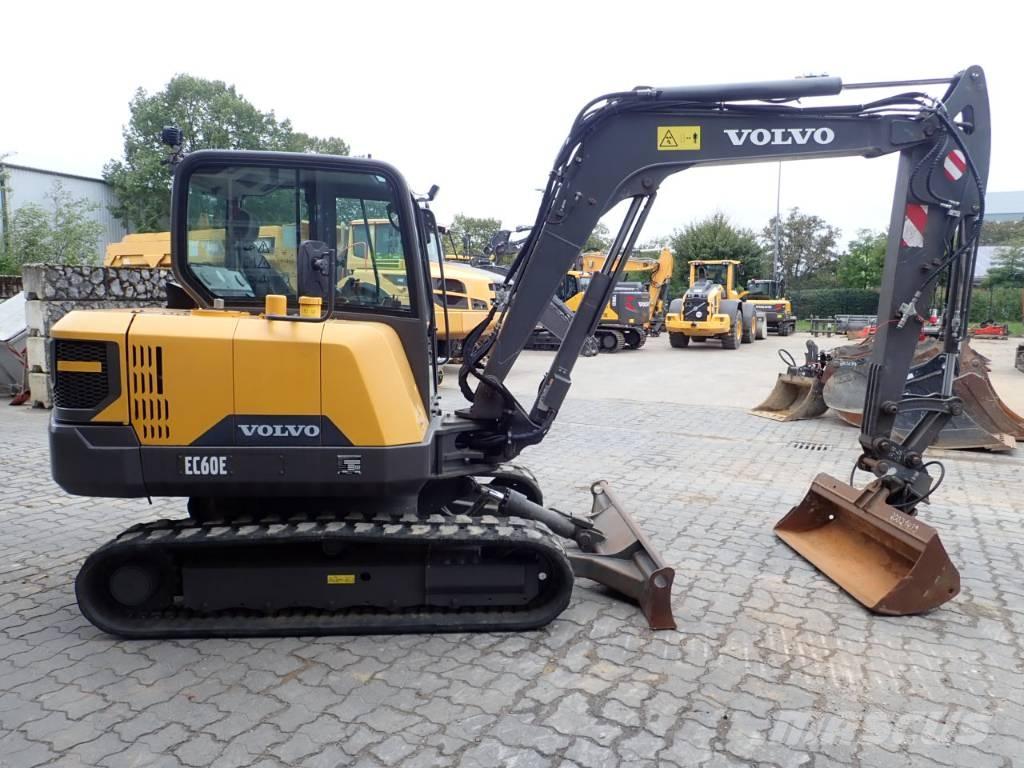 Volvo EC 60 E Excavadoras 7t - 12t