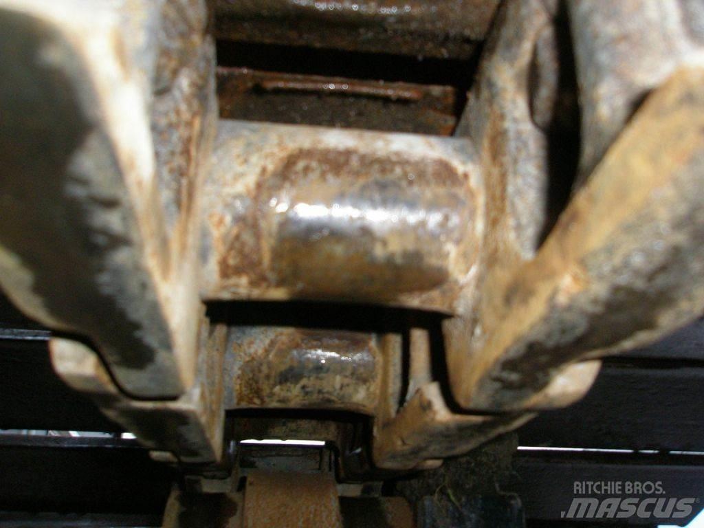 Kato HD512-3 Excavadoras de cadenas