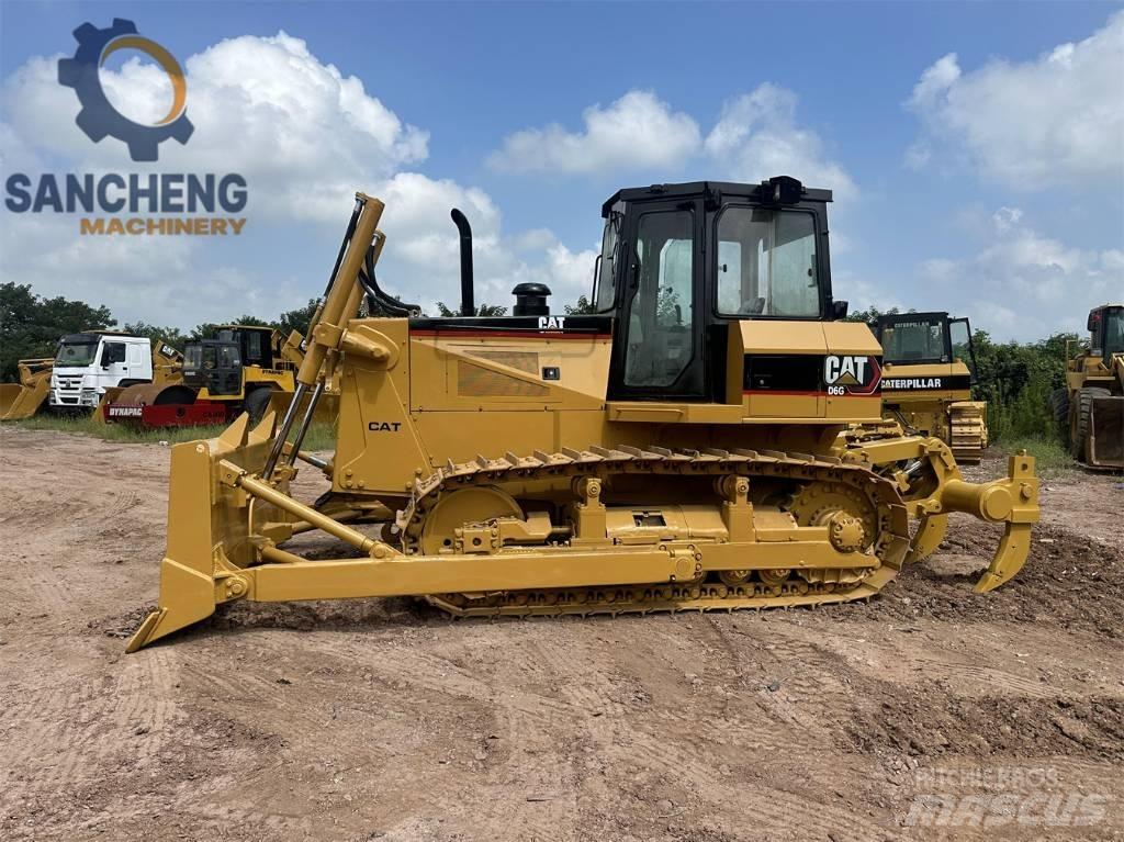 CAT D 6 G Buldozer sobre oruga