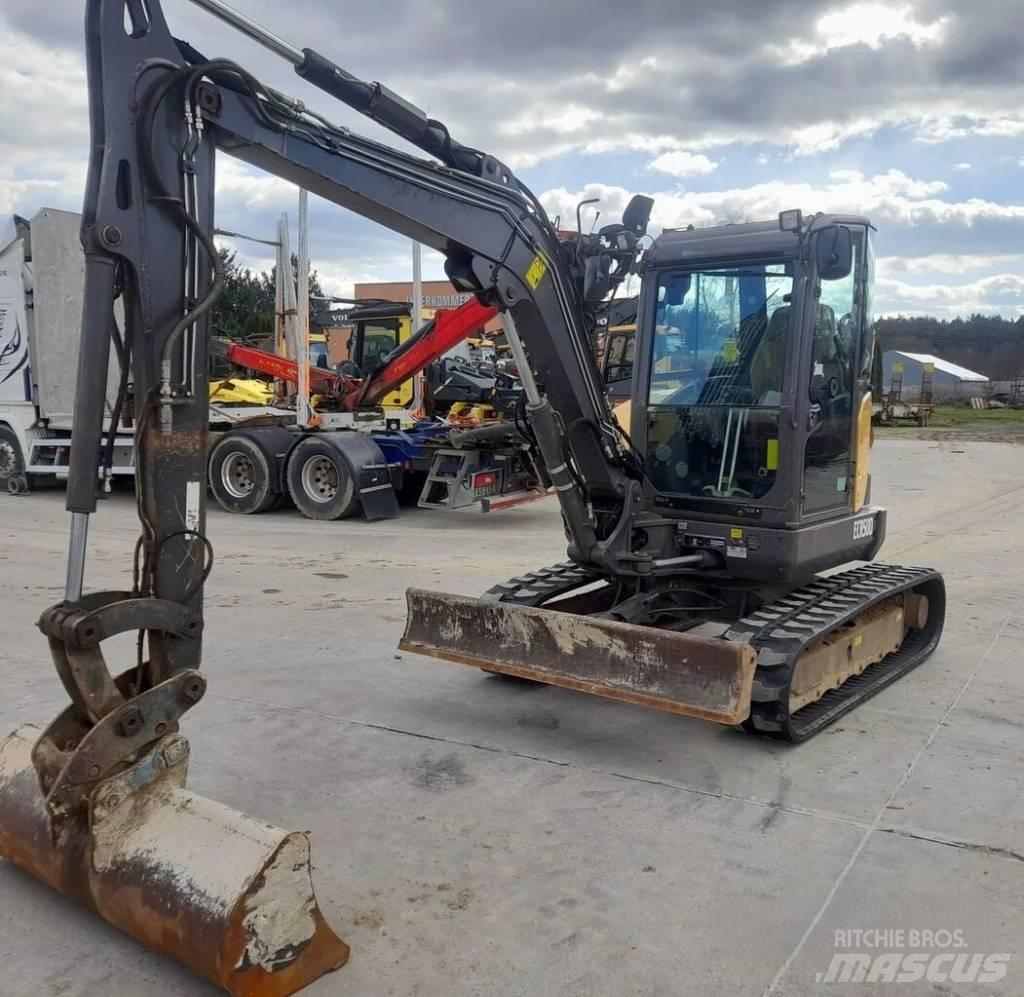 Volvo ECR 50 D Mini excavadoras < 7t
