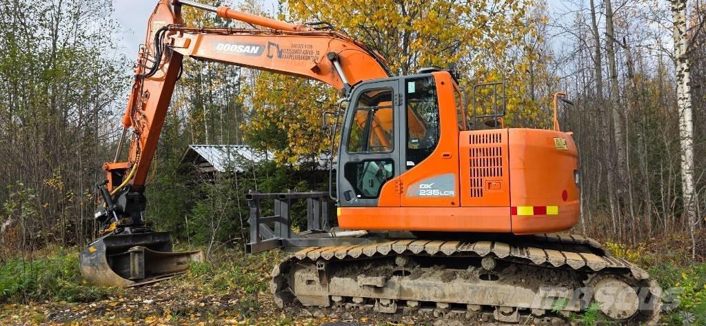 Doosan DX 235 LCR Excavadoras de cadenas