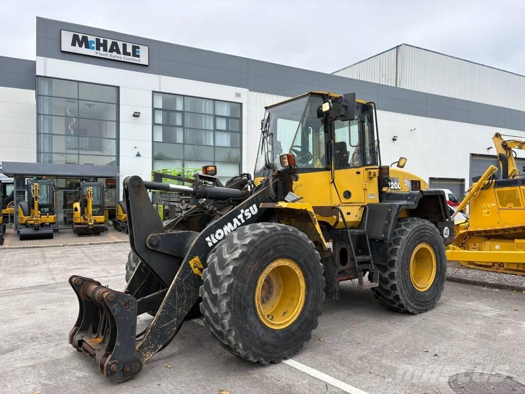 Komatsu WA200-6 Cargadoras sobre ruedas