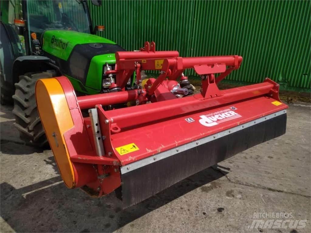Dücker PMK 18 Otros equipos usados para la recolección de forraje