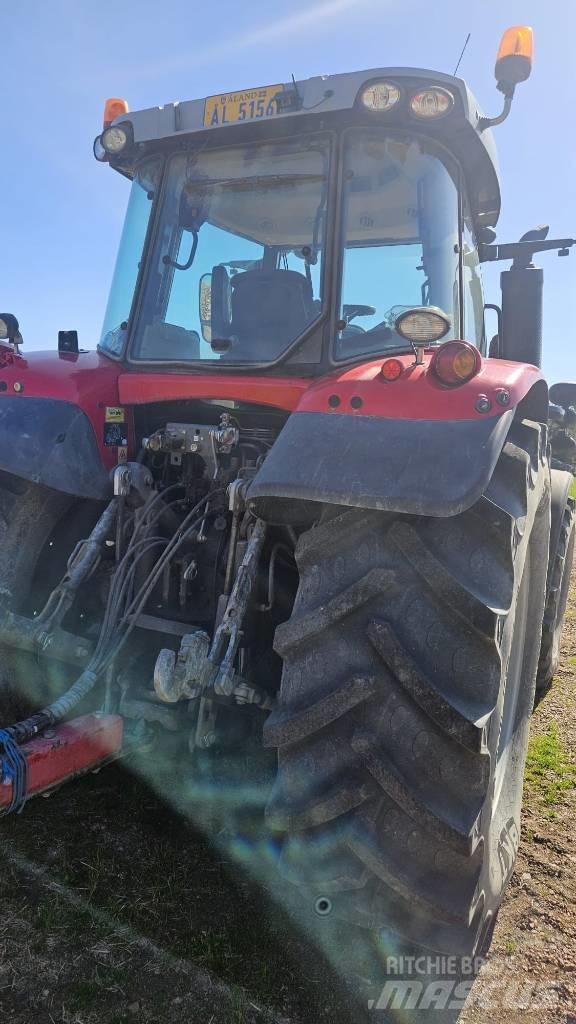 Massey Ferguson 6715 Tractores