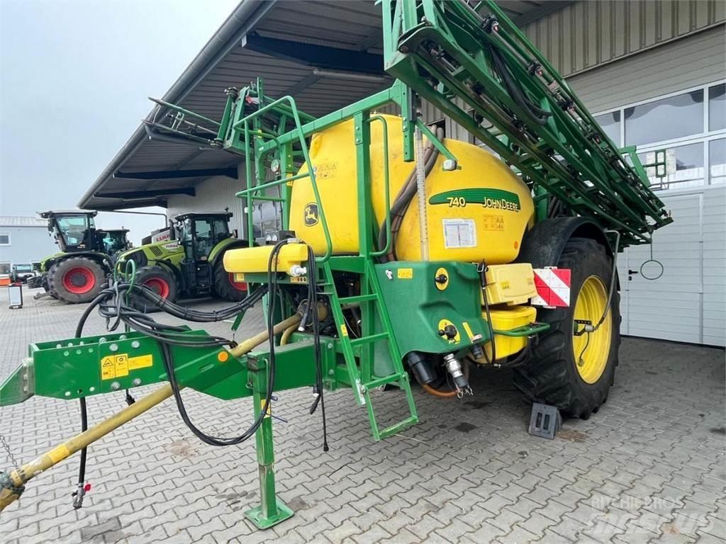 John Deere 740 Pulverizadores arrastrados