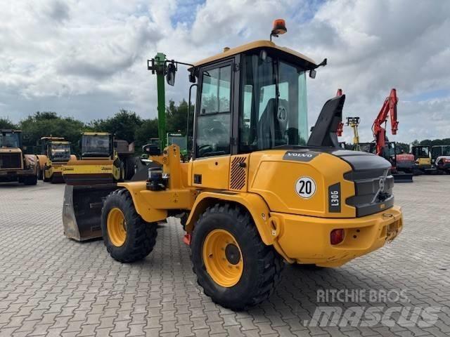 Volvo L 30 G Cargadoras sobre ruedas
