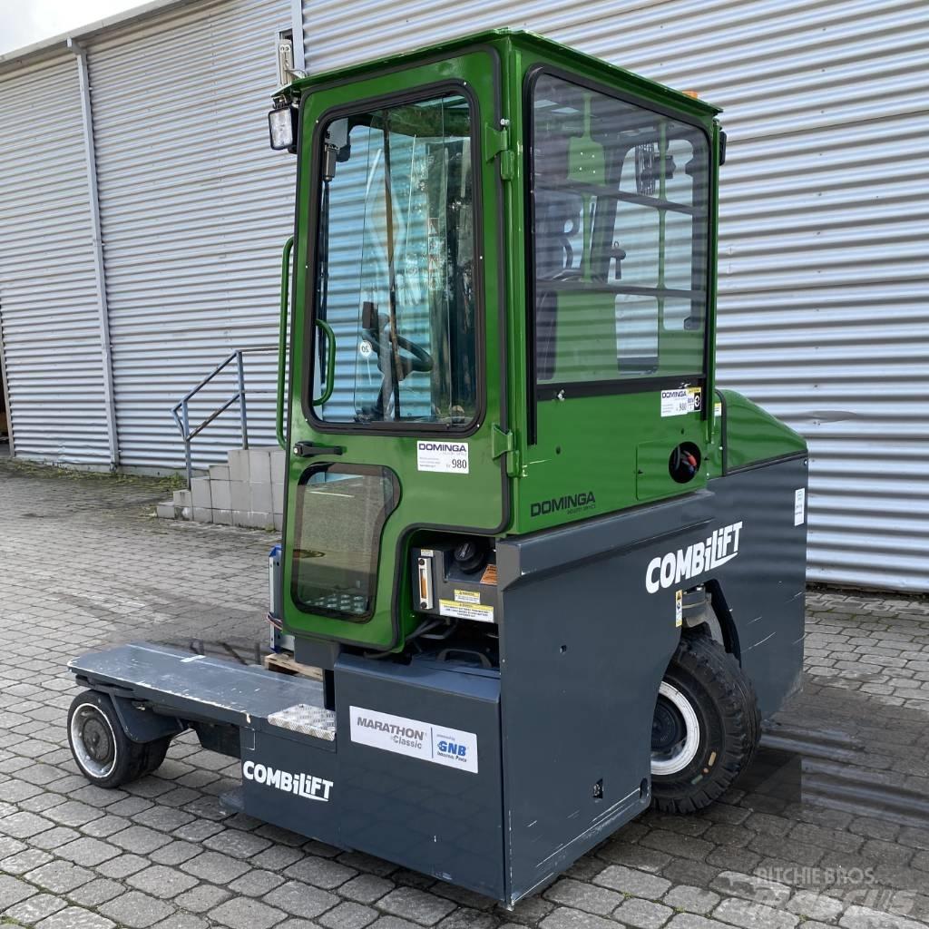 Combilift C 4000 E 4 vías o cuatro caminos