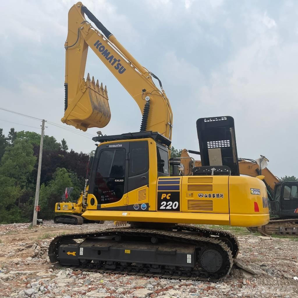 Komatsu PC 220-8 Excavadoras de cadenas