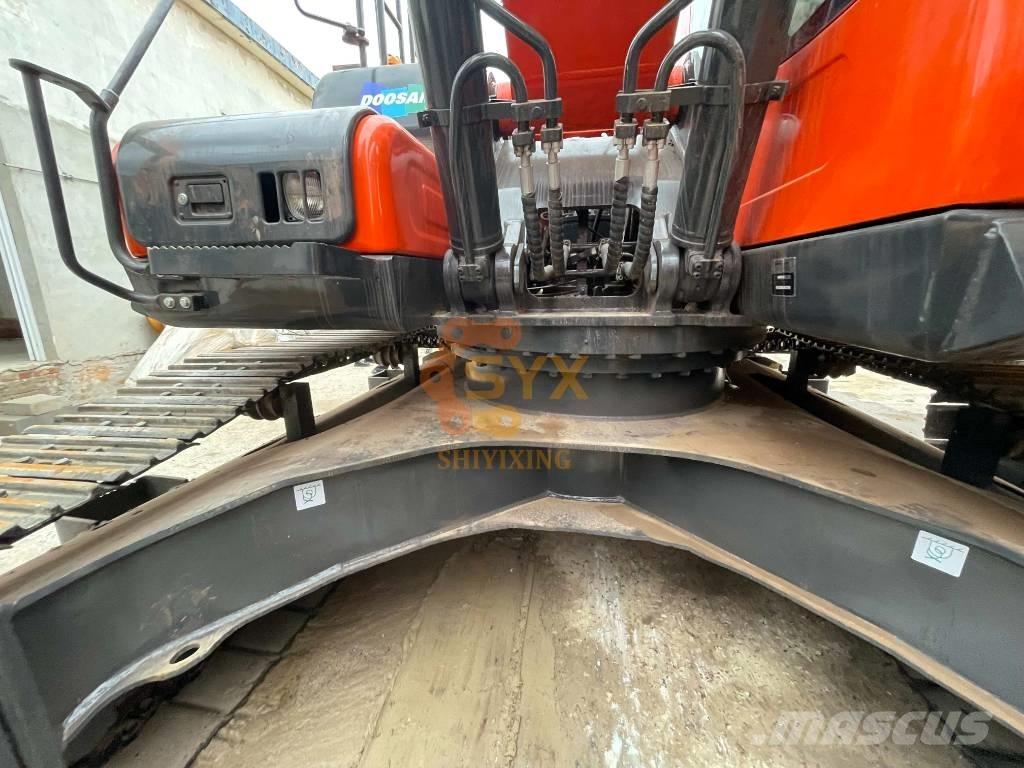 Doosan DX 300LCA Excavadoras de cadenas