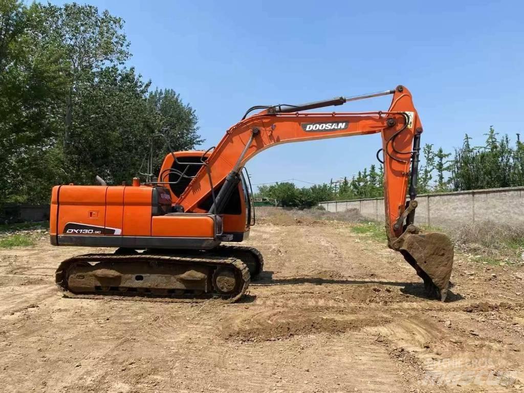 Doosan DX 130-9CN Excavadoras de cadenas