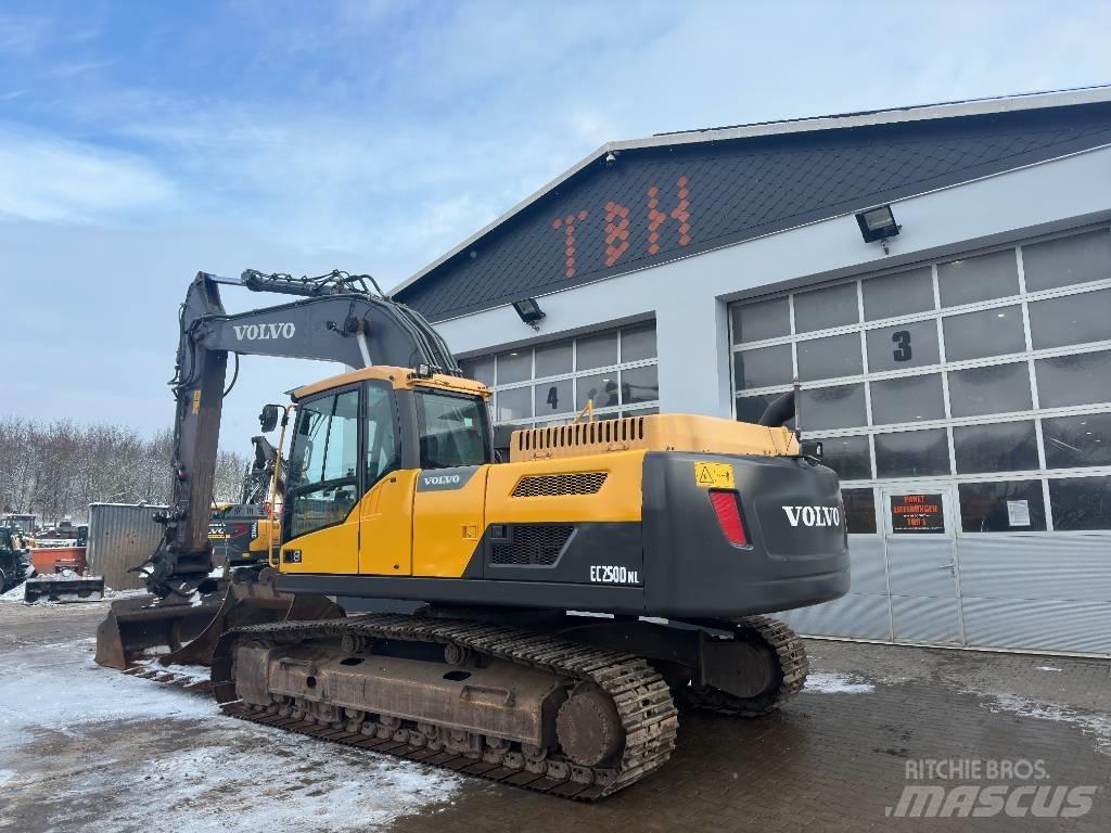 Volvo EC 250 D N L Excavadoras de cadenas