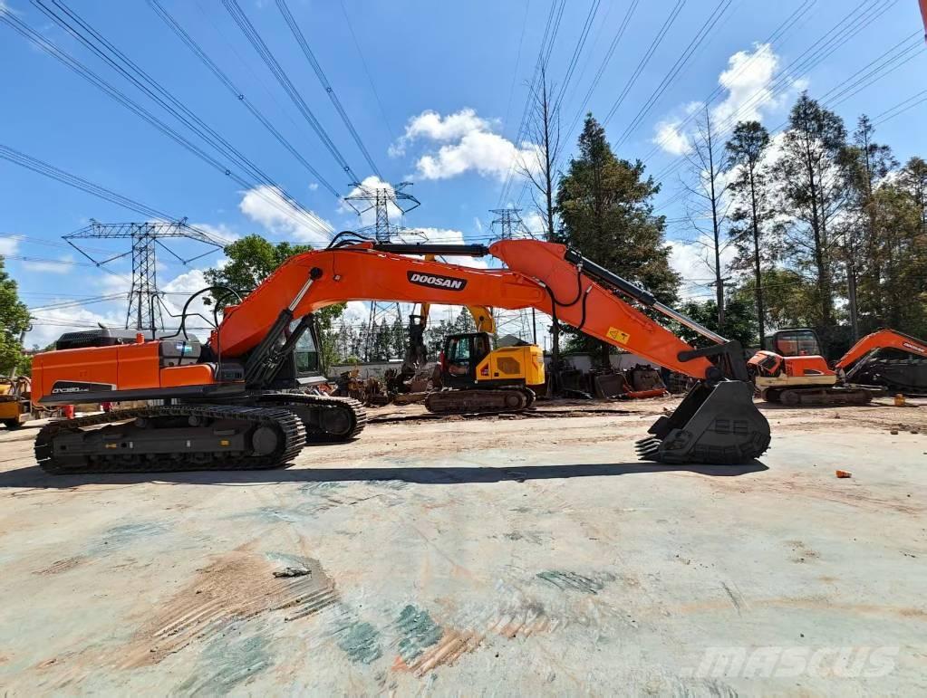 Doosan DX 380 LC Excavadoras de cadenas