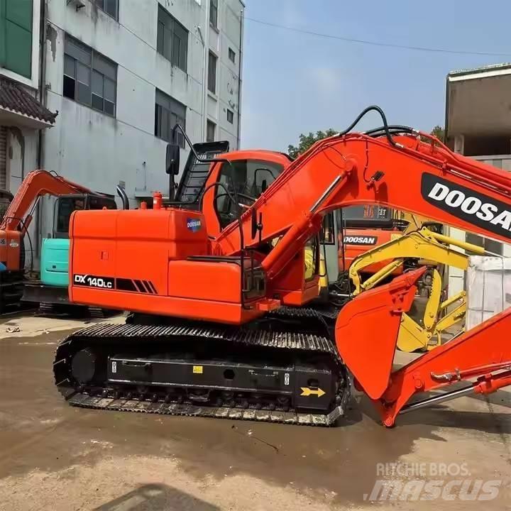 Doosan DX140LC Excavadoras de cadenas
