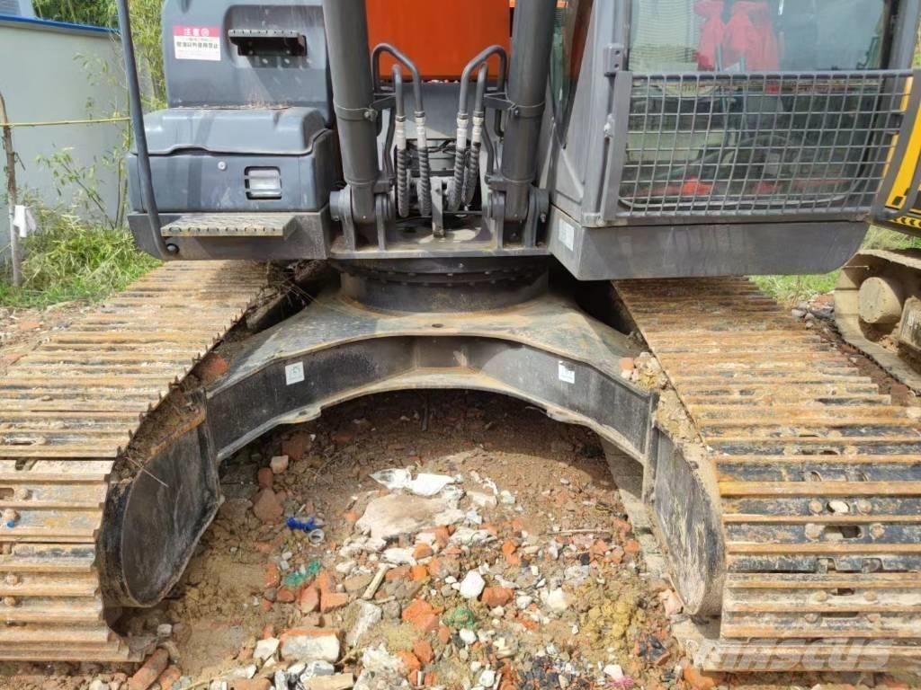 Hitachi ZX200 Excavadoras de cadenas