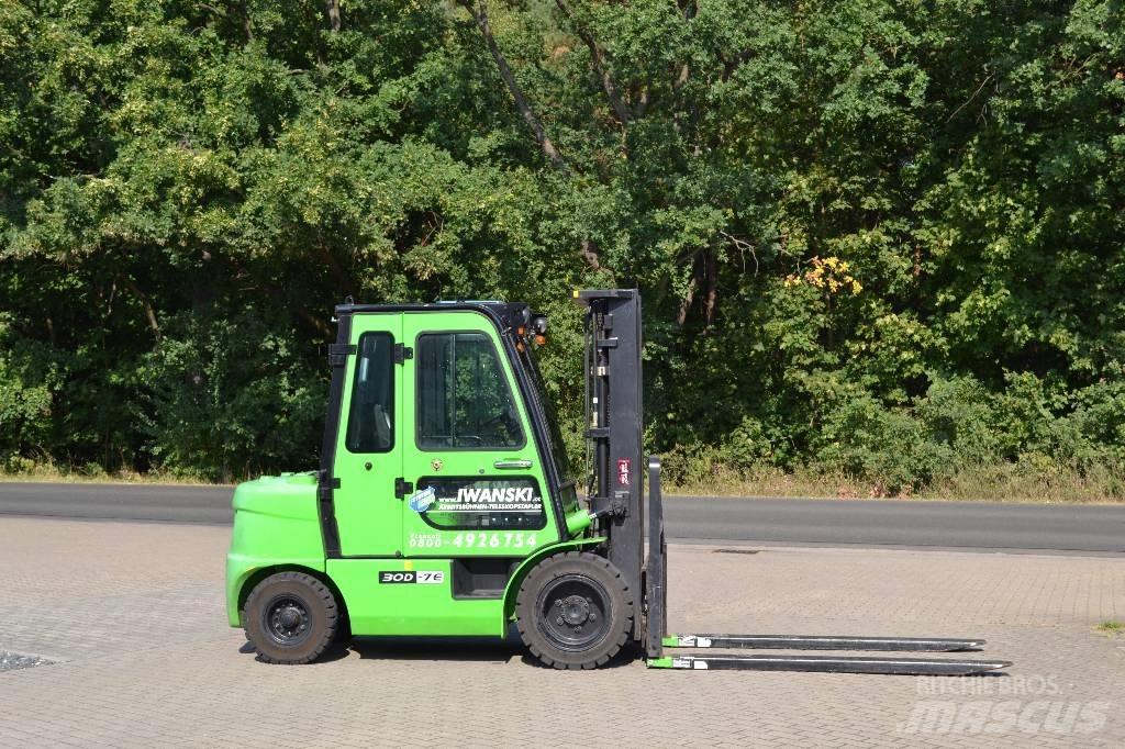 Hyundai 30 D-7 Carretillas diesel