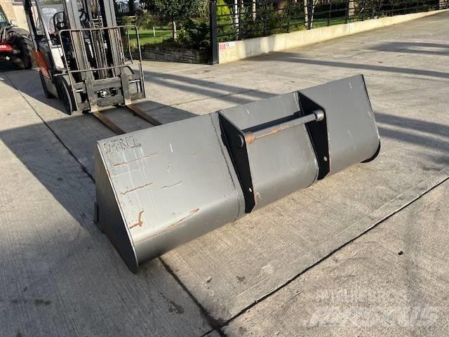Manitou Bucket Carretillas telescópicas