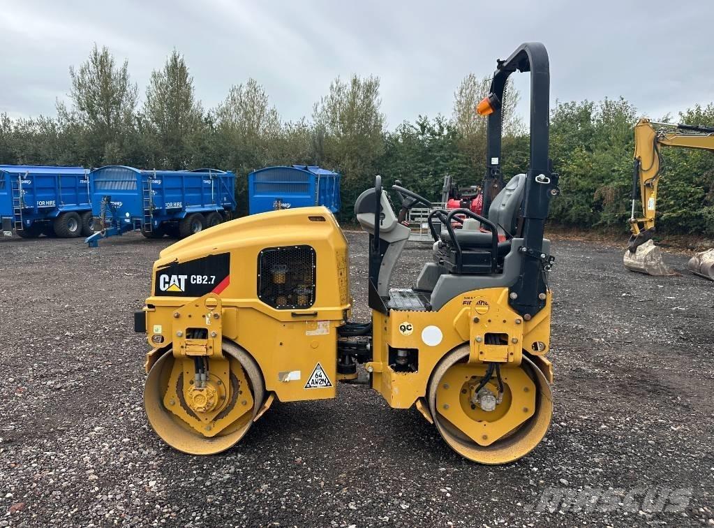 CAT CB 2.7 Rodillos de doble tambor