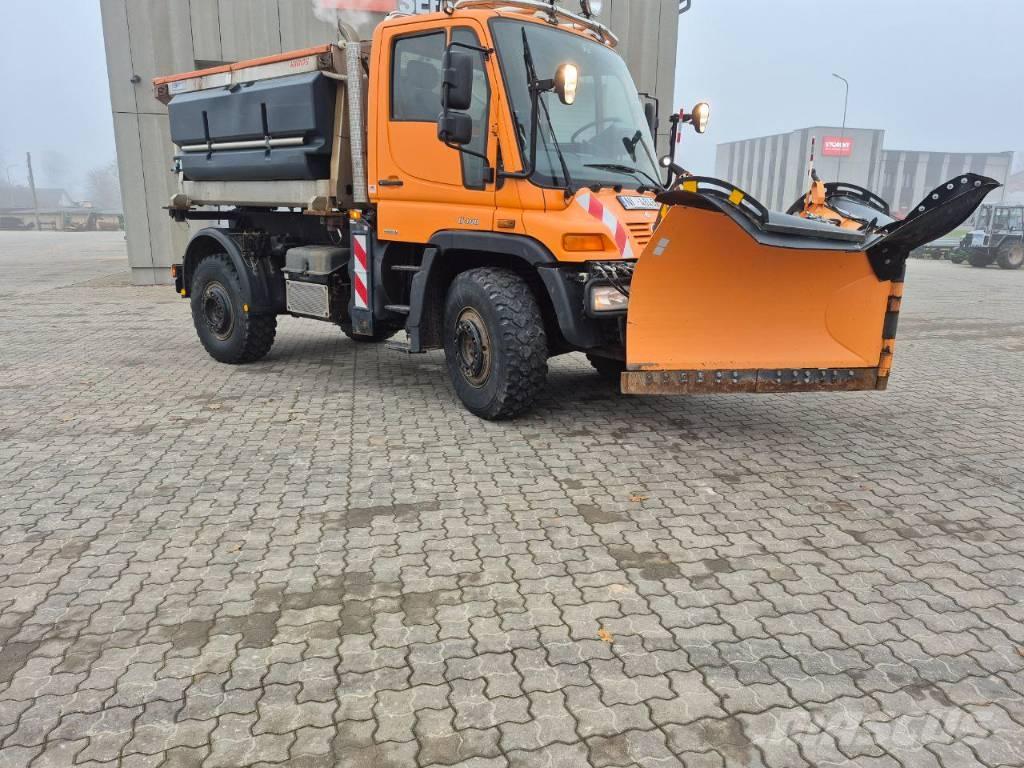 Unimog U400 Maquinaria para servicios públicos