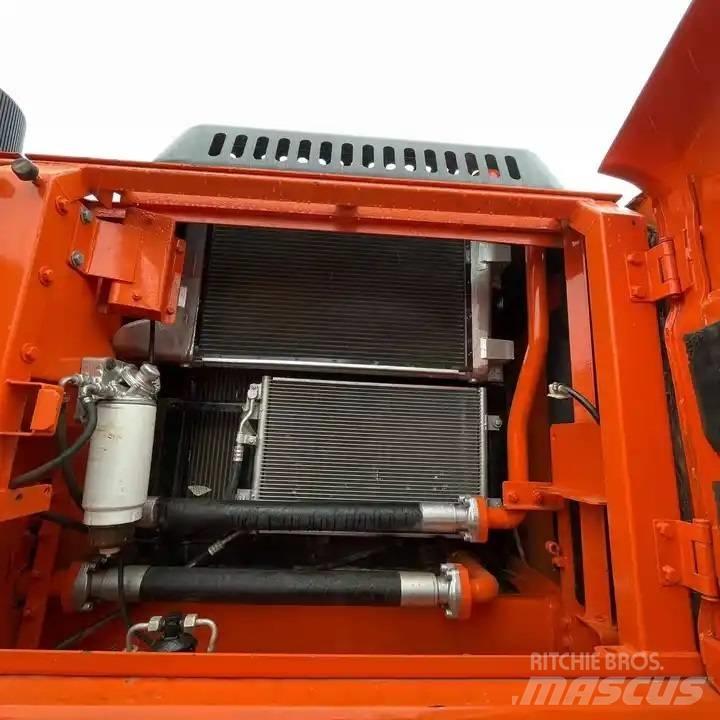 Doosan DX 300 LC Mini excavadoras < 7t