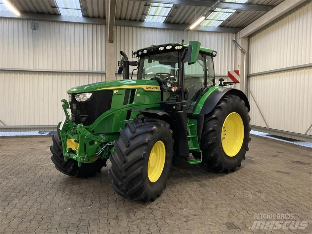 John Deere 6R 215 Tractores