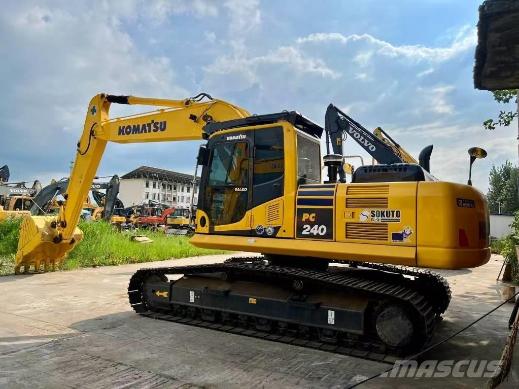 Komatsu PC 240 Excavadoras de cadenas