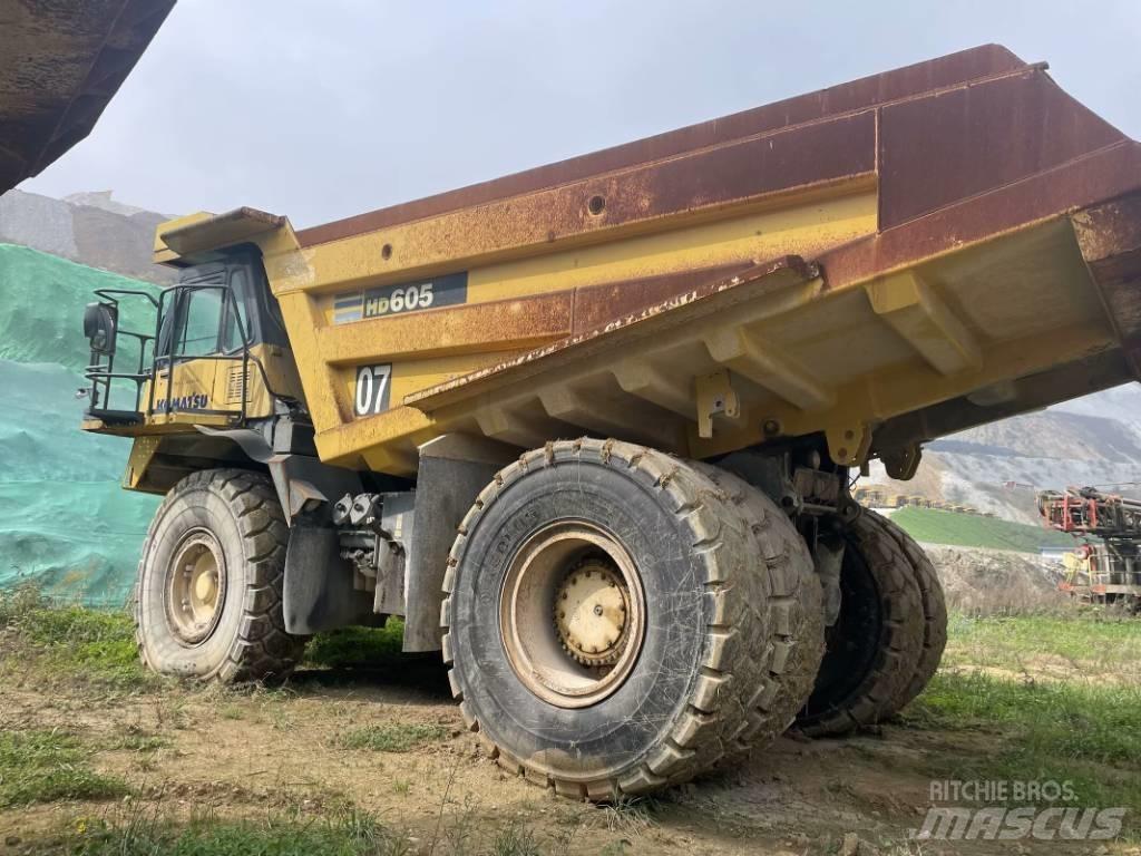 Komatsu HD 605-7 Dúmpers rígidos
