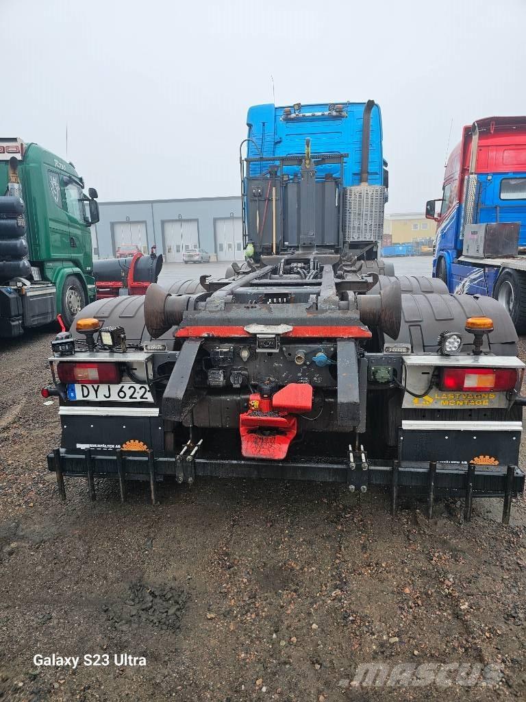 Volvo FH13 Camiones polibrazo