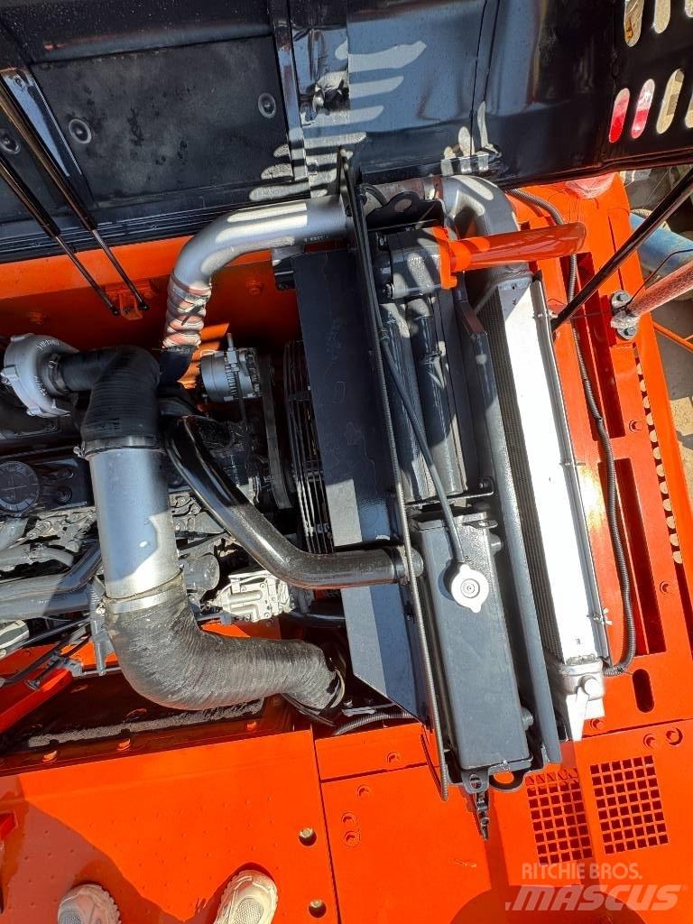 Doosan DX 300 LC Excavadoras de cadenas
