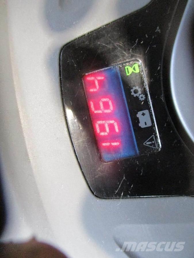 Toyota SPE 120L Apiladores eléctricos