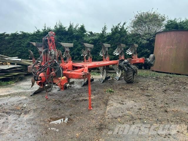 Kuhn MULTIMASTER 183 Arados reversibles suspendidos