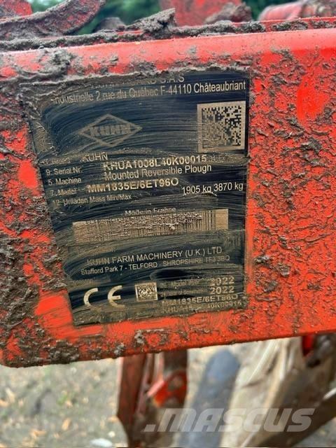 Kuhn MULTIMASTER 183 Arados reversibles suspendidos