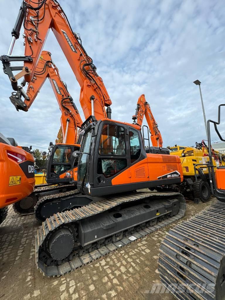 Doosan DX 225 LC-7 Excavadoras de cadenas
