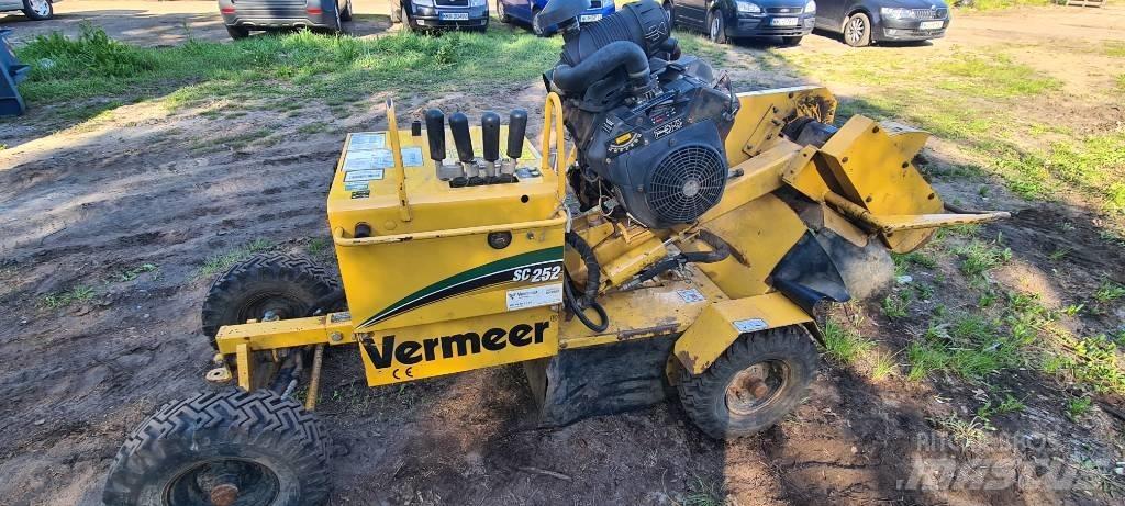 Vermeer SC252 Trituradoras de troncos
