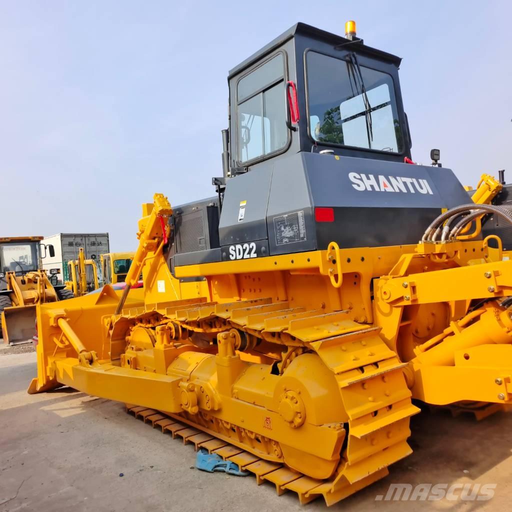 Shantui SD 22 Buldozer sobre oruga
