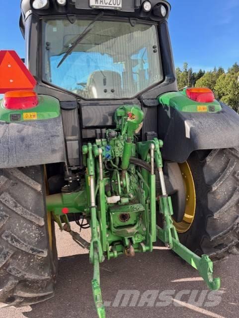 John Deere 6120 M Tractores