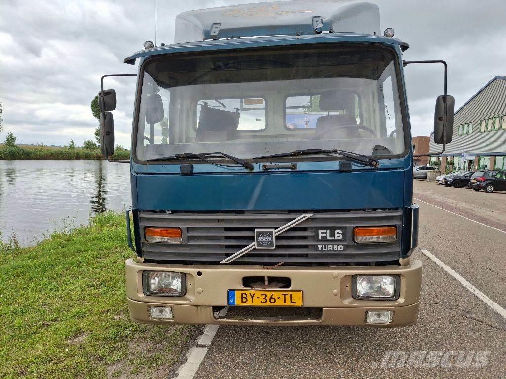 Volvo FL611 Camiones chasis