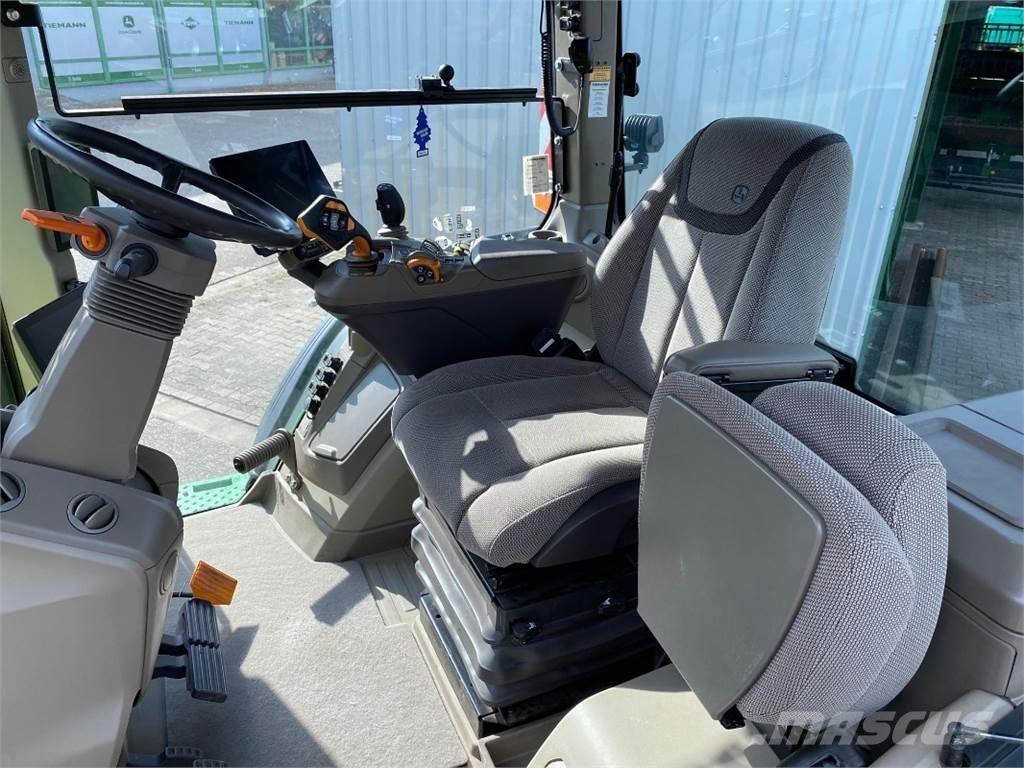 John Deere 8R 310 Tractores