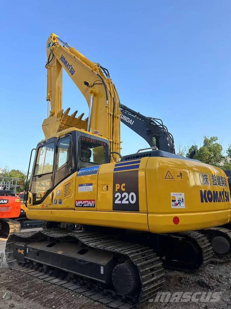 Komatsu PC 220-7 Excavadoras de cadenas
